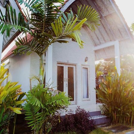 Kayu Kuning Cottage Toyapakeh Zewnętrze zdjęcie